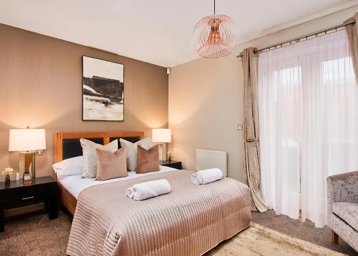 Vikings Centre Exclusive Offers With Private Parking & Terrace