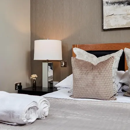 Vikings Centre Exclusive Offers With Private Parking & Terrace York