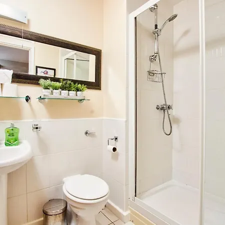 Apartment Vikings With Private Parking & Terrace York
