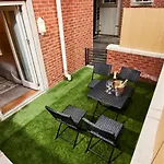 Vikings Centre Exclusive Offers With Private Parking & Terrace *