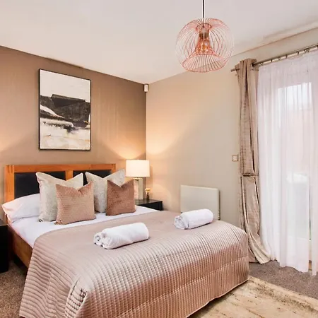 Vikings Centre Exclusive Offers With Private Parking & Terrace