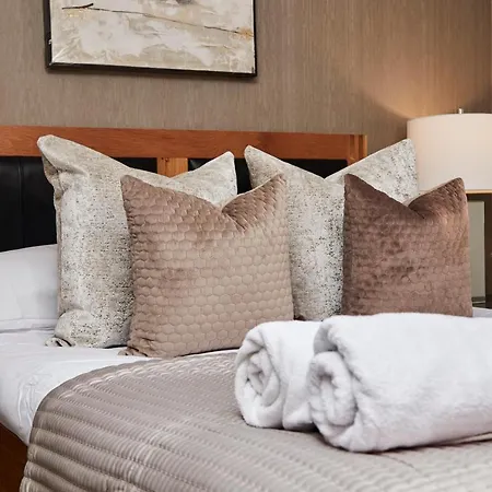 Vikings Centre Exclusive Offers With Private Parking & Terrace * יורק